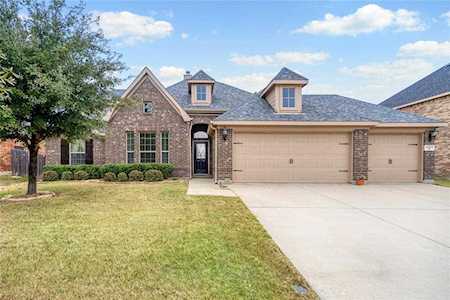 2509 Maple Stream Drive Fort Worth, TX 76177