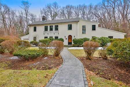 85 Woodbine Road Belmont, MA 02478