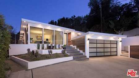 3901 1/2 Ventura Canyon Avenue Sherman Oaks, CA 91423
