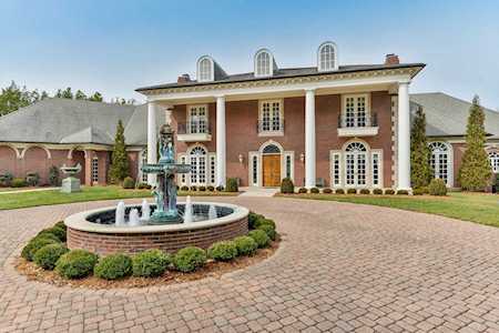 5421 Orchard Ridge Ln Louisville, KY 40222