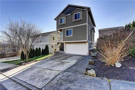 3112 11th St Everett, WA 98201