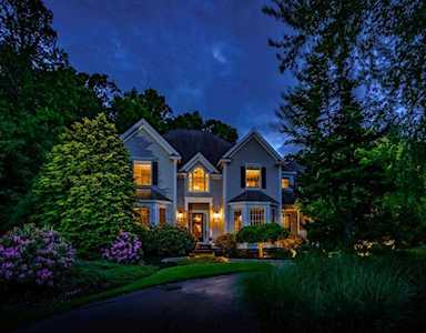 4 Olde Connecticut Path Westborough, MA 01581