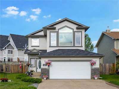 335 WILLIAMS Drive Fort Mcmurray, AB T9H 5N6