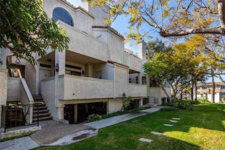 5032 Dorado Drive #112 Huntington Beach, CA 92649