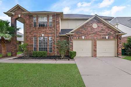 20415 Concord Hill Dr Cypress, TX 77433