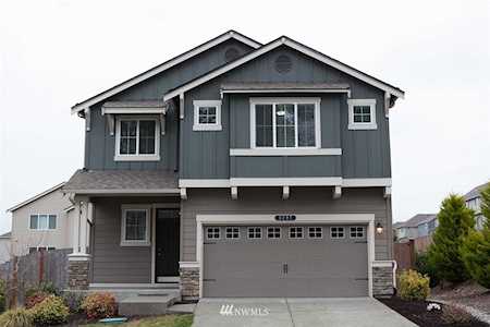 5207 52nd St W University Place, WA 98467