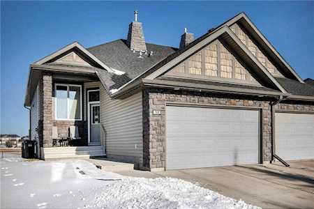 34 Kincora Terrace NW Calgary, AB T3R 1M1