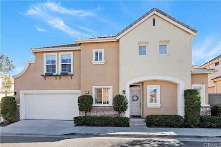 24 Bloomfield Lane Rancho Santa Margarita, CA 92688