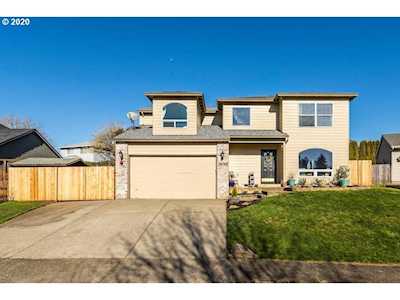 19786 Castleberry Loop Oregon City, OR 97045
