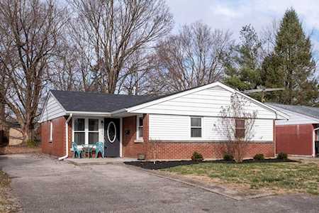 9804 Rowntree Rd Jeffersontown, KY 40299