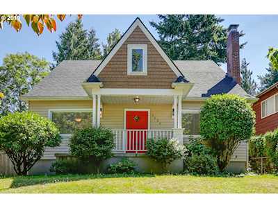 2624 NE Clackamas St Portland, OR 97232