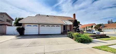 11260 Pennell Circle Fountain Valley, CA 92708