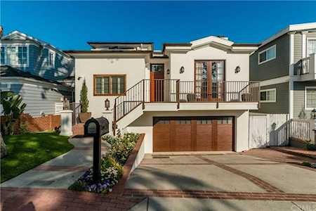 3304 N Poinsettia Avenue Manhattan Beach, CA 90266