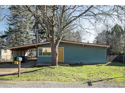 3934 SE 101st Ave Portland, OR 97266