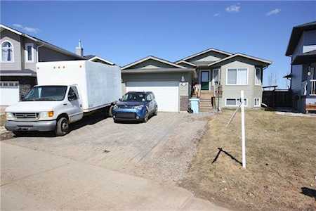 534 Athabasca Avenue Fort Mcmurray, AB T9H 1B8