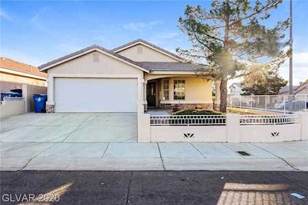 7300 Mountain Thicket St Las Vegas, NV 89131