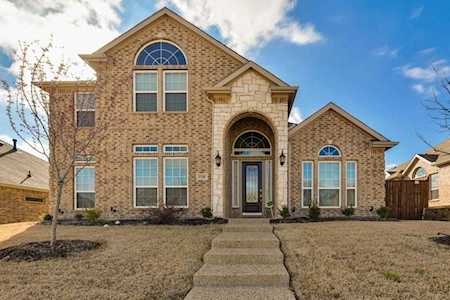 1728 River Run Drive Desoto, TX 75115