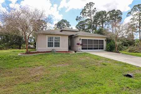1691 Finlet Avenue North Port, FL 34288