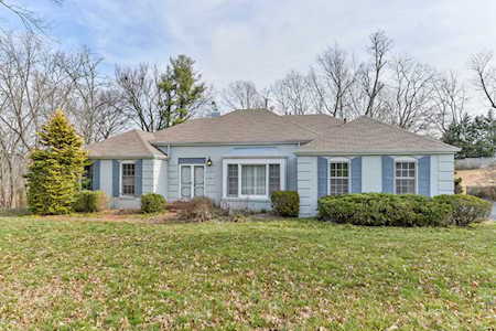 2313 Tuckaho Rd Louisville, KY 40207