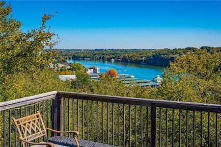 2005 Lakeshore Dr Austin, TX 78746