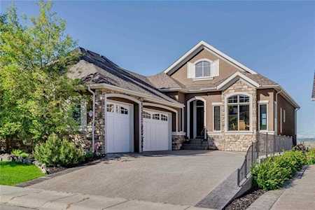 58 Cranridge Heights SE Calgary, AB T3M 0E7