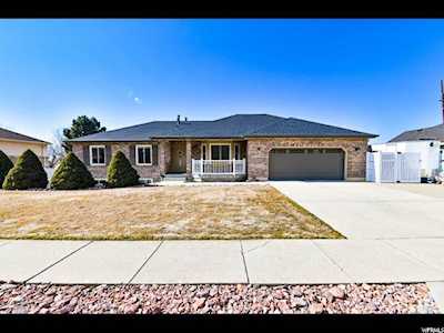 1733 N 400 W Centerville, UT 84014