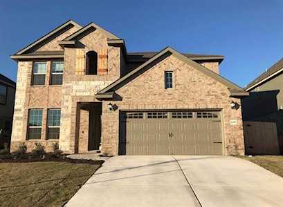 2439 Centennial Loop Round Rock, TX 78665