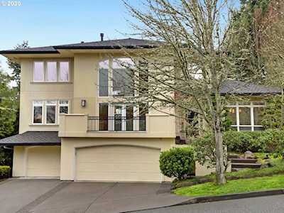 9635 NW Bartholomew Dr Portland, OR 97229