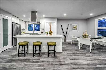 203 Wascana Crescent SE Calgary, AB T2J 1H2