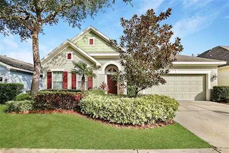 15814 Starling Water Drive Lithia, FL 33547