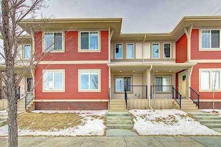 32 Horseshoe Crescent #1803 Cochrane, AB T4C 2P4
