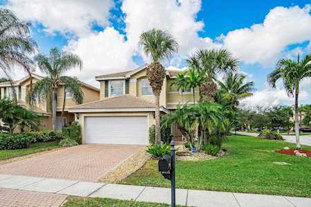 5111 Crescent Moon Drive Greenacres, FL 33463