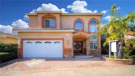137 The Masters Circle Costa Mesa, CA 92627