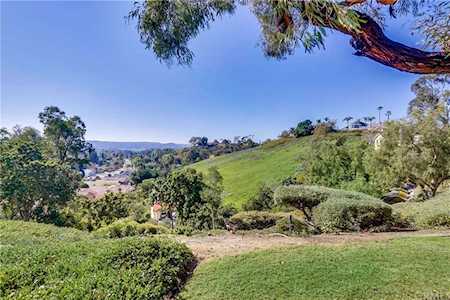 25598 Paseo La Vista #5 Laguna Niguel, CA 92677