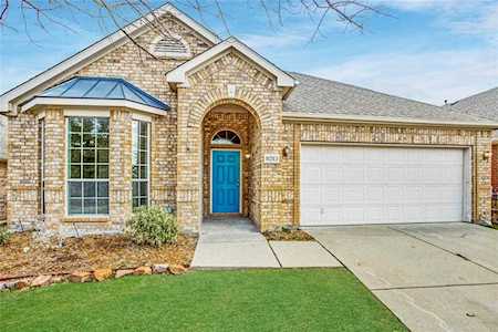 8213 Livingston Lane Mckinney, TX 75072
