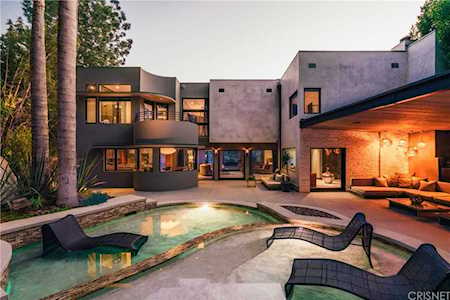 1684 N Crescent Heights Boulevard Los Angeles, CA 90069