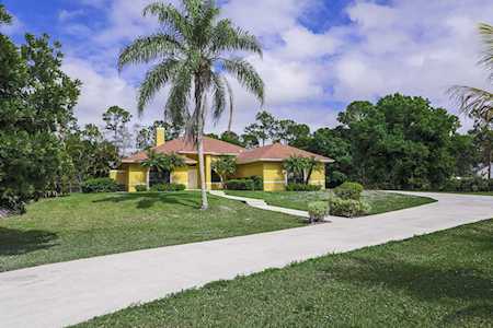 14915 Snail Trail Loxahatchee, FL 33470