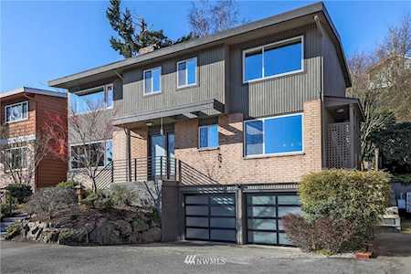 2945 25th Ave W Seattle, WA 98199