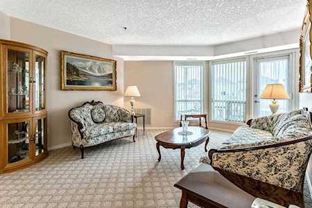 1818 Simcoe Boulevard SW #1204 Calgary, AB T3H 3L9