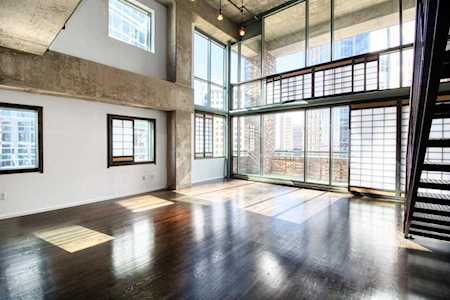 1999 McKinney Avenue #1208 Dallas, TX 75201