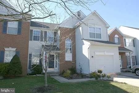 3 Windingbrook Rd Bordentown, NJ 08505