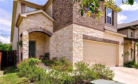 1004 Cottage Bank Trl Austin, TX 78748