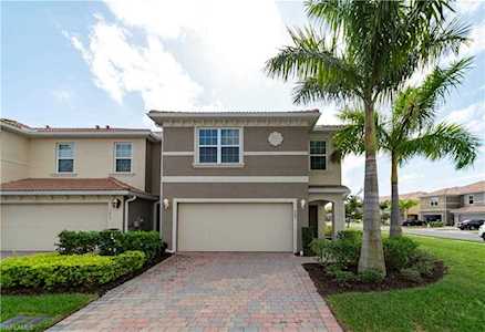3871 Burrfield St Fort Myers, FL 33916