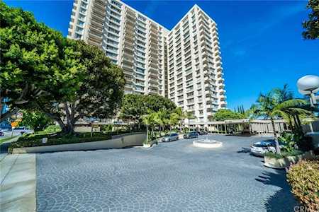 2160 E Century Park E #1405 Los Angeles, CA 90067