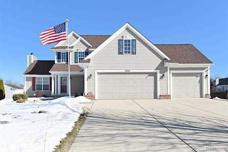 5269 Bianca Dr Grand Blanc Twp, MI 48439
