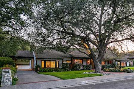 230 Windwood Lane Sierra Madre, CA 91024