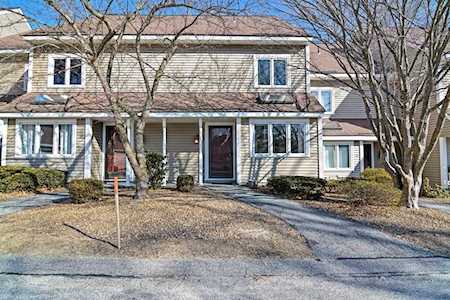 66 Pleasant St #10 Oxford, MA 01537