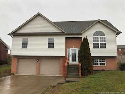 2806 Rolling Creek Dr Jeffersonville, IN 47130