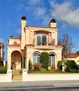 635 Frankfort Avenue Huntington Beach, CA 92648