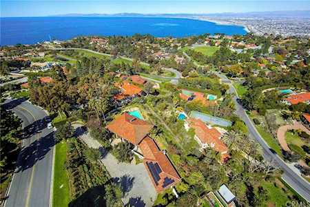 1825 Via Coronel Palos Verdes Estates, CA 90274